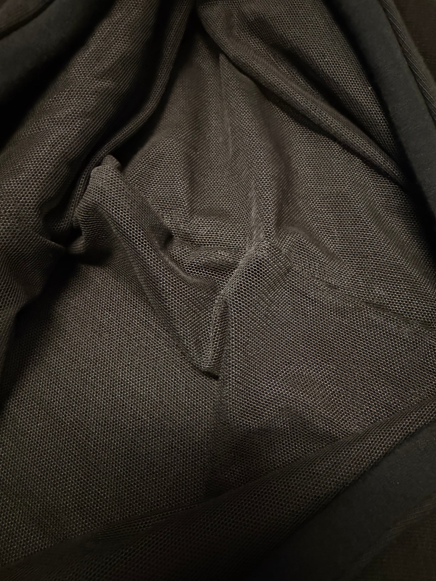 Long sleeve hoodie with front pocket