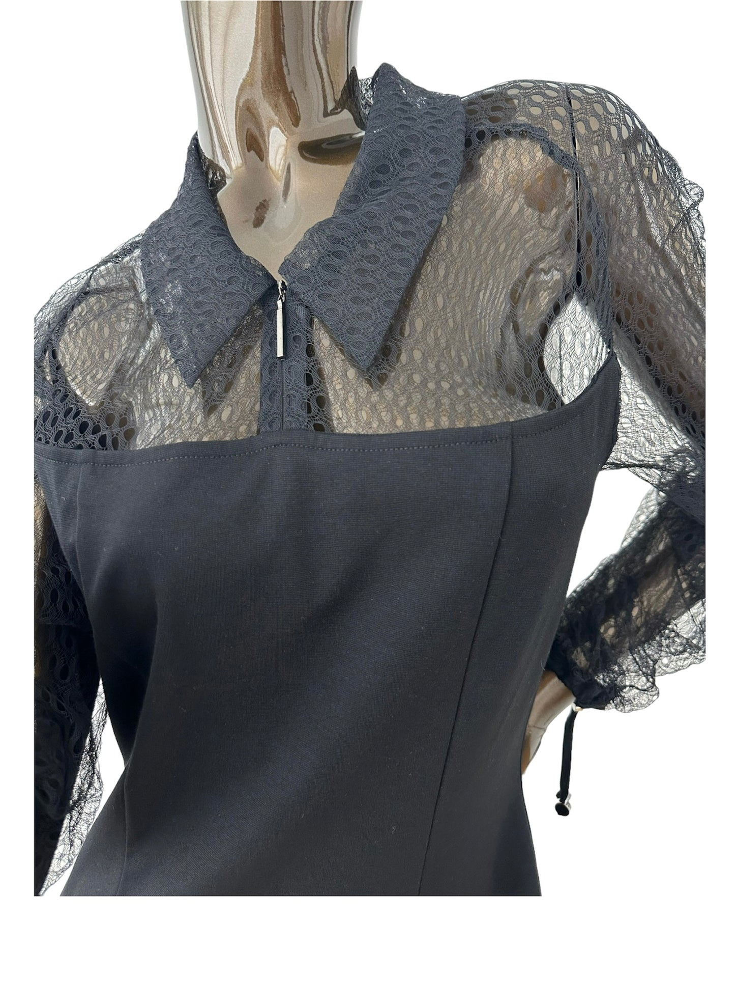 Mesh sleeves blouse