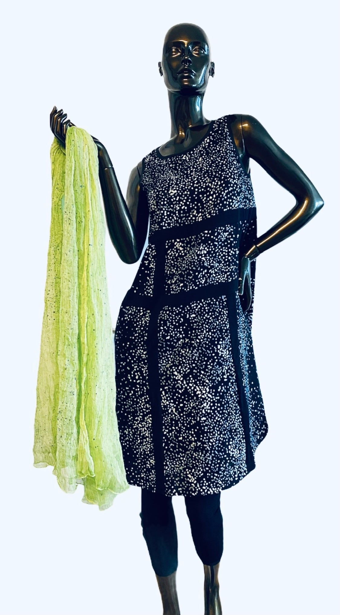 Silk crinkled scarf. Made in Italy. Hand dyed