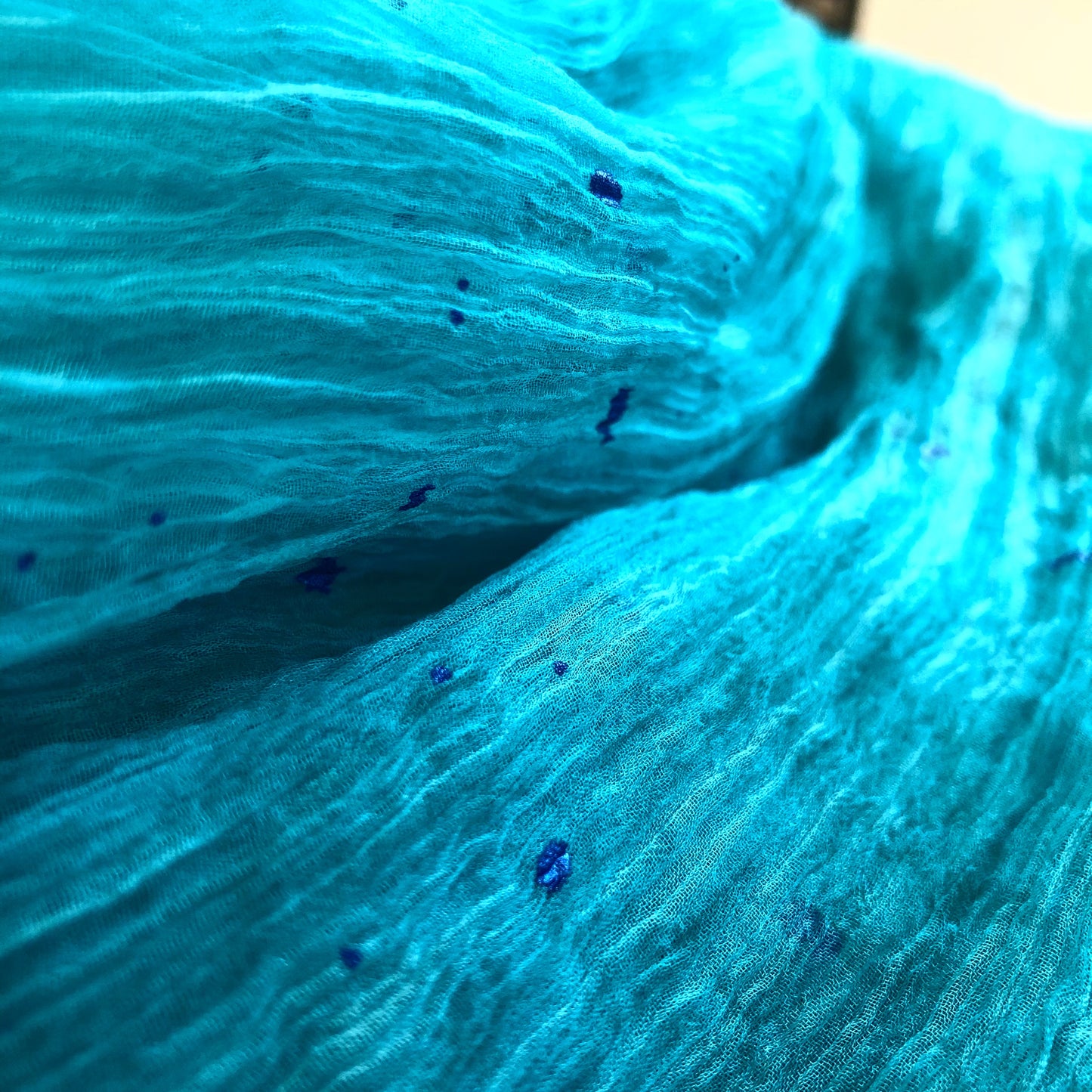 Silk crinkled scarf. Made in Italy. Hand dyed