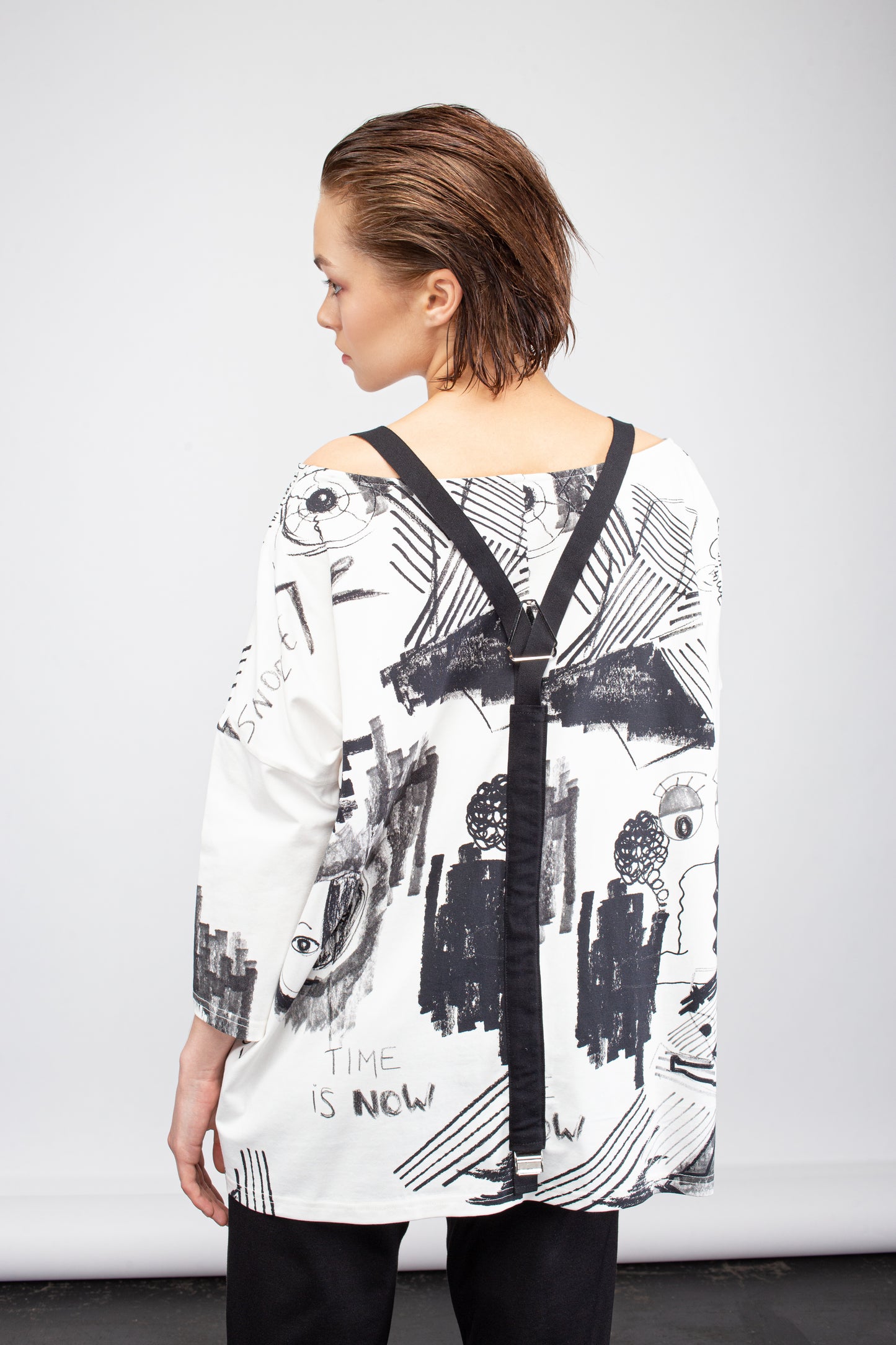 Top with suspenders details