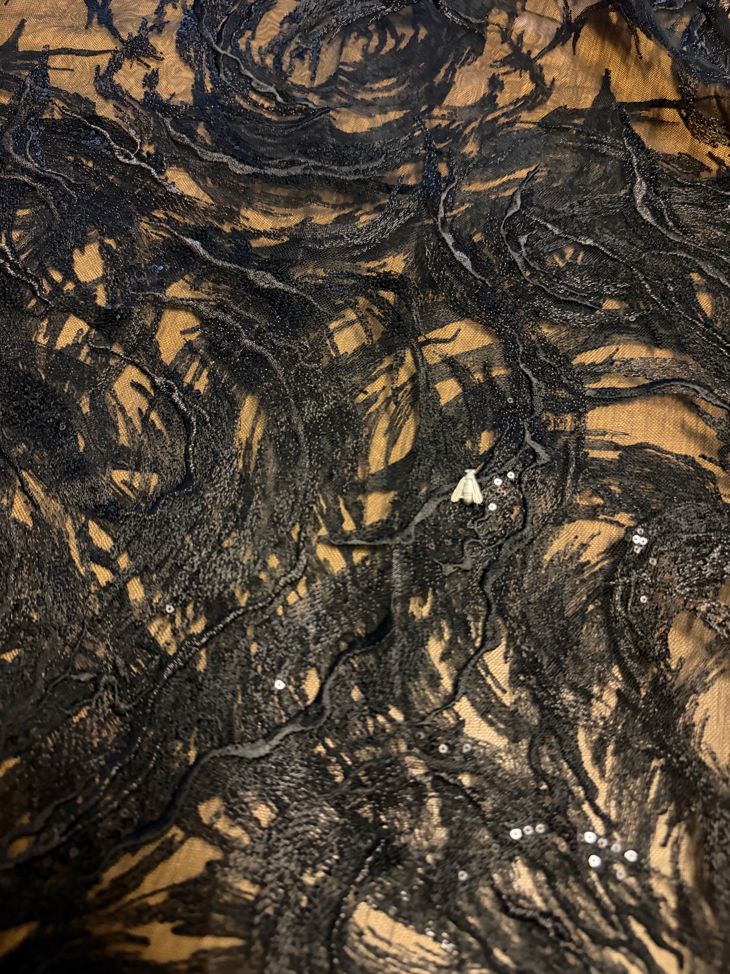 Lace embroidered sleeveless dress overlay