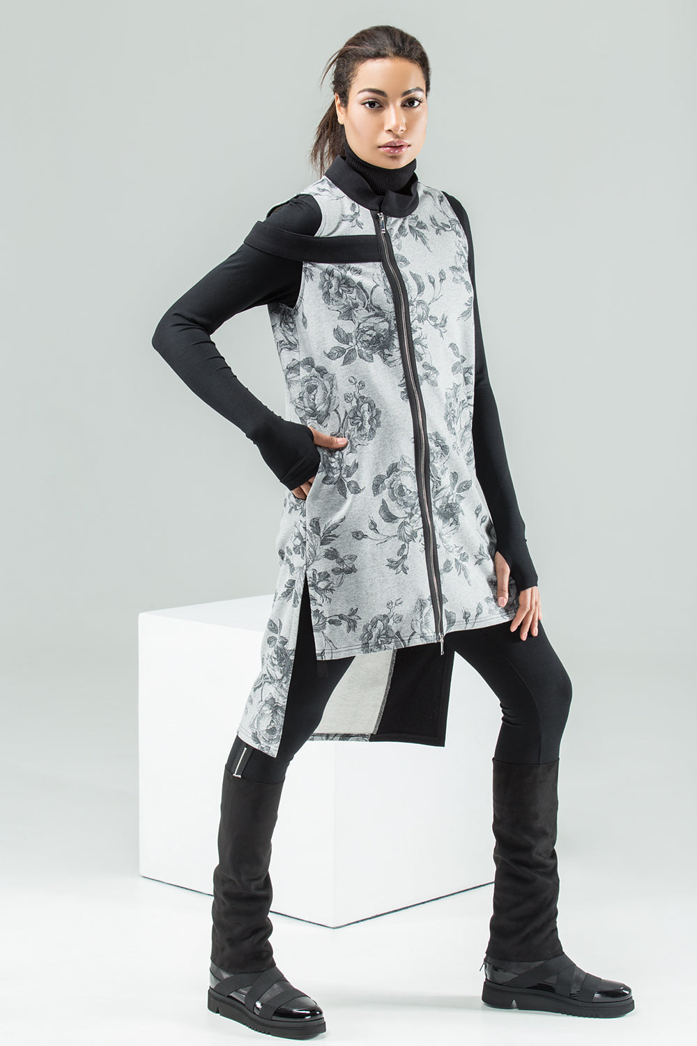 Asymmetrical long vest with zipper