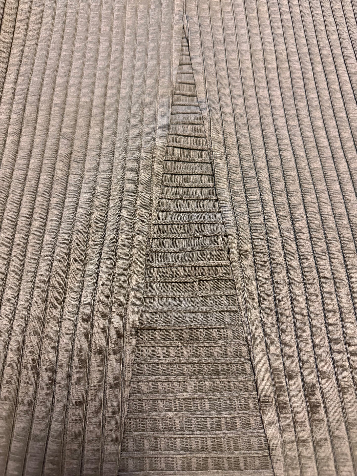 A-line long sleeves tunic