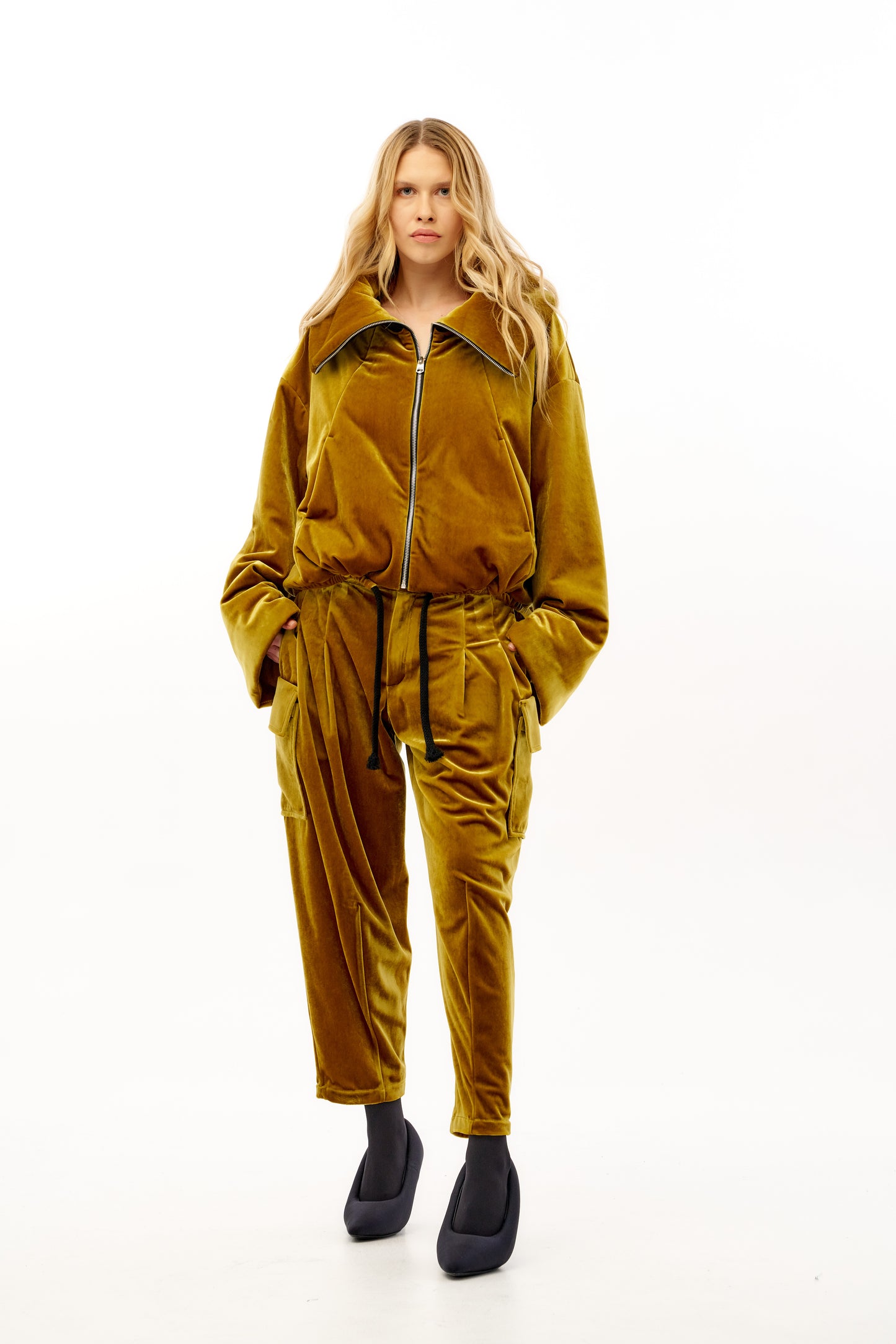 Oversized cropped Japanese velvet padded jacket