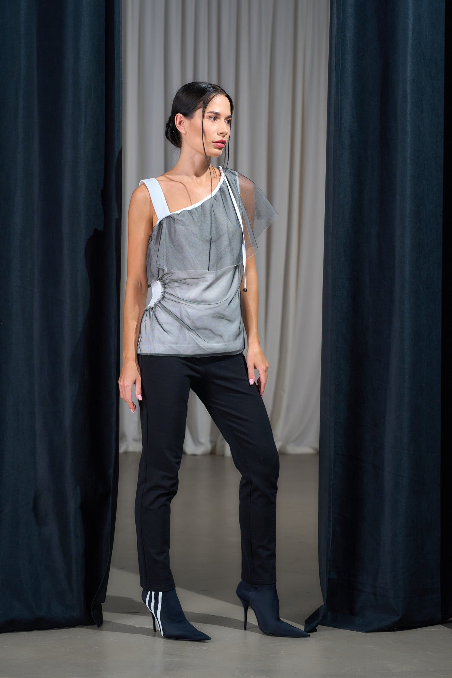 Sculpted Mesh Overlay Top