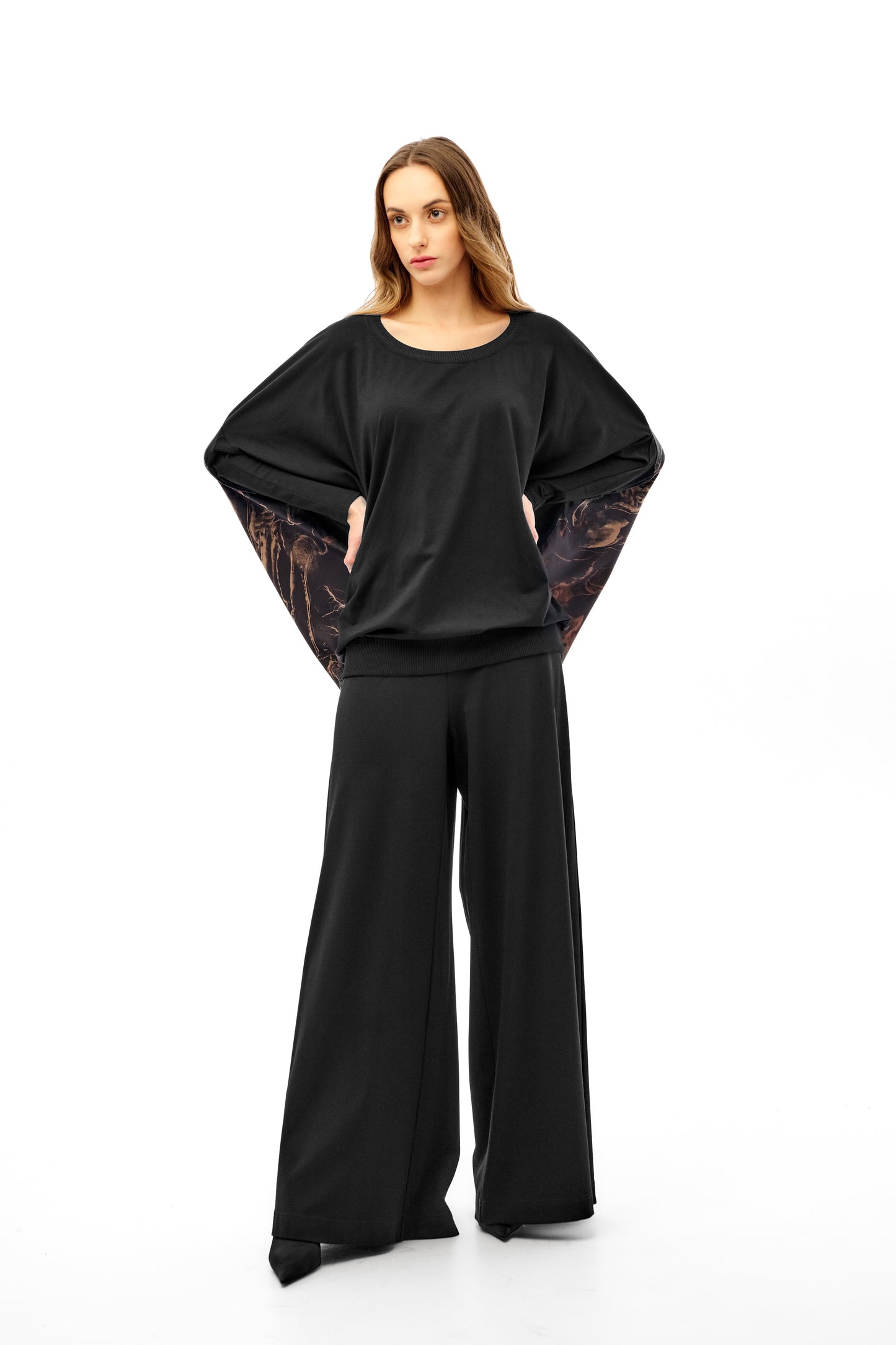 Long sleeve batwing top