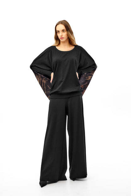 Long sleeve batwing top