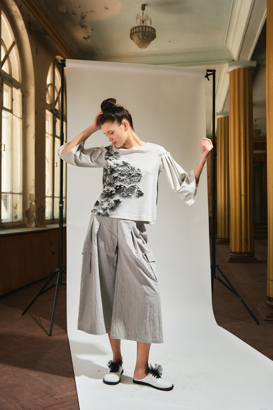 Short sleeve top with pleated details |  NY77DESIGN