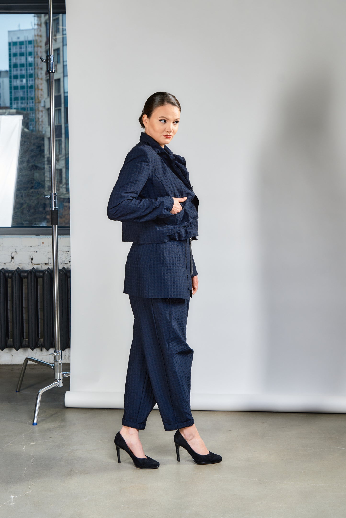 Banana Trousers with elastic waistline