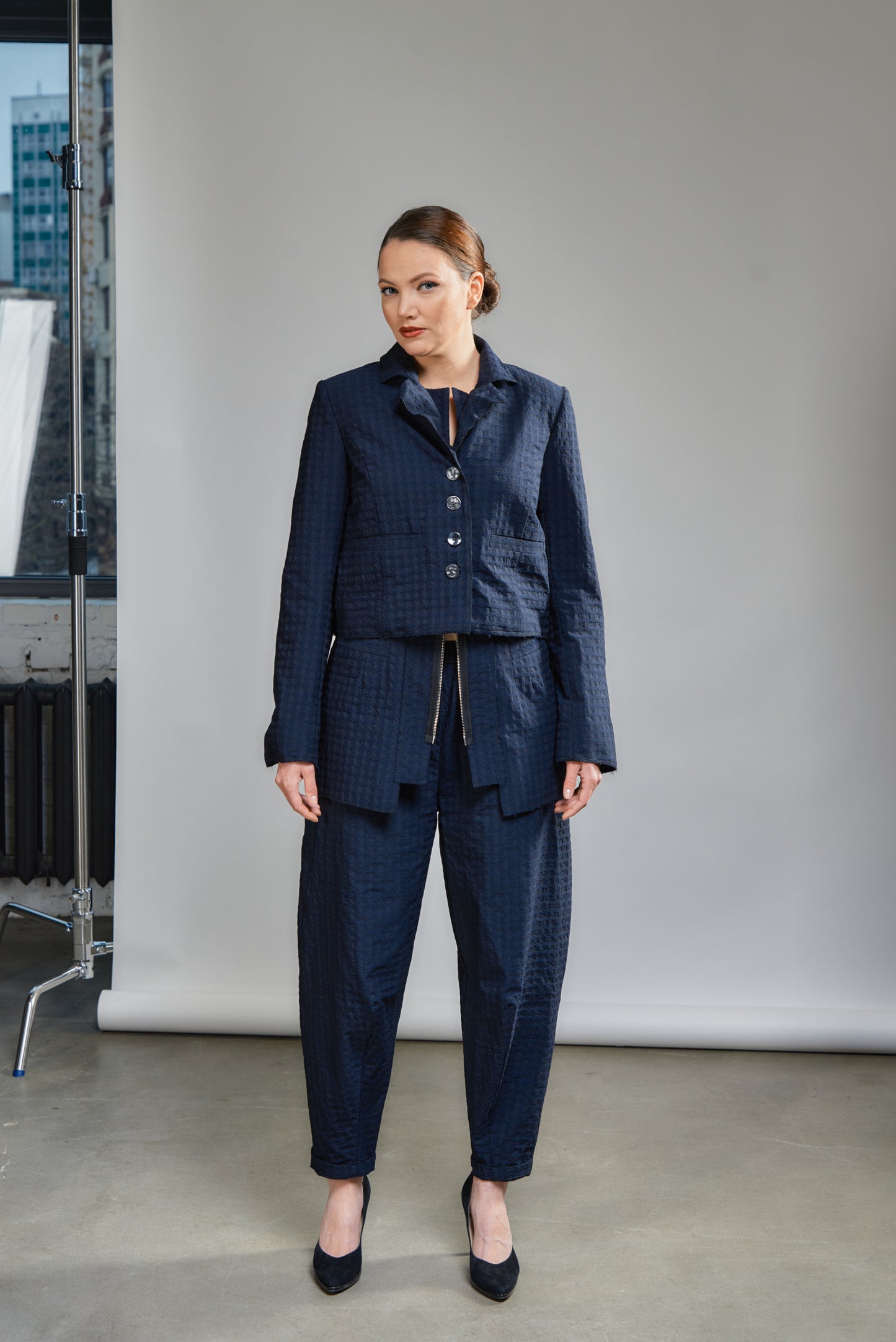 Banana Trousers with elastic waistline