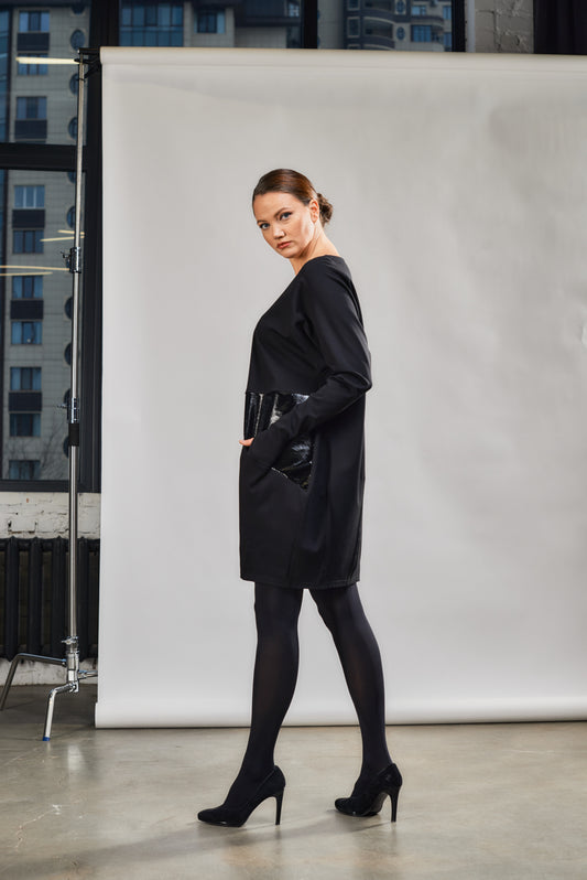 Cocoon Dress with thumb hole and pocket