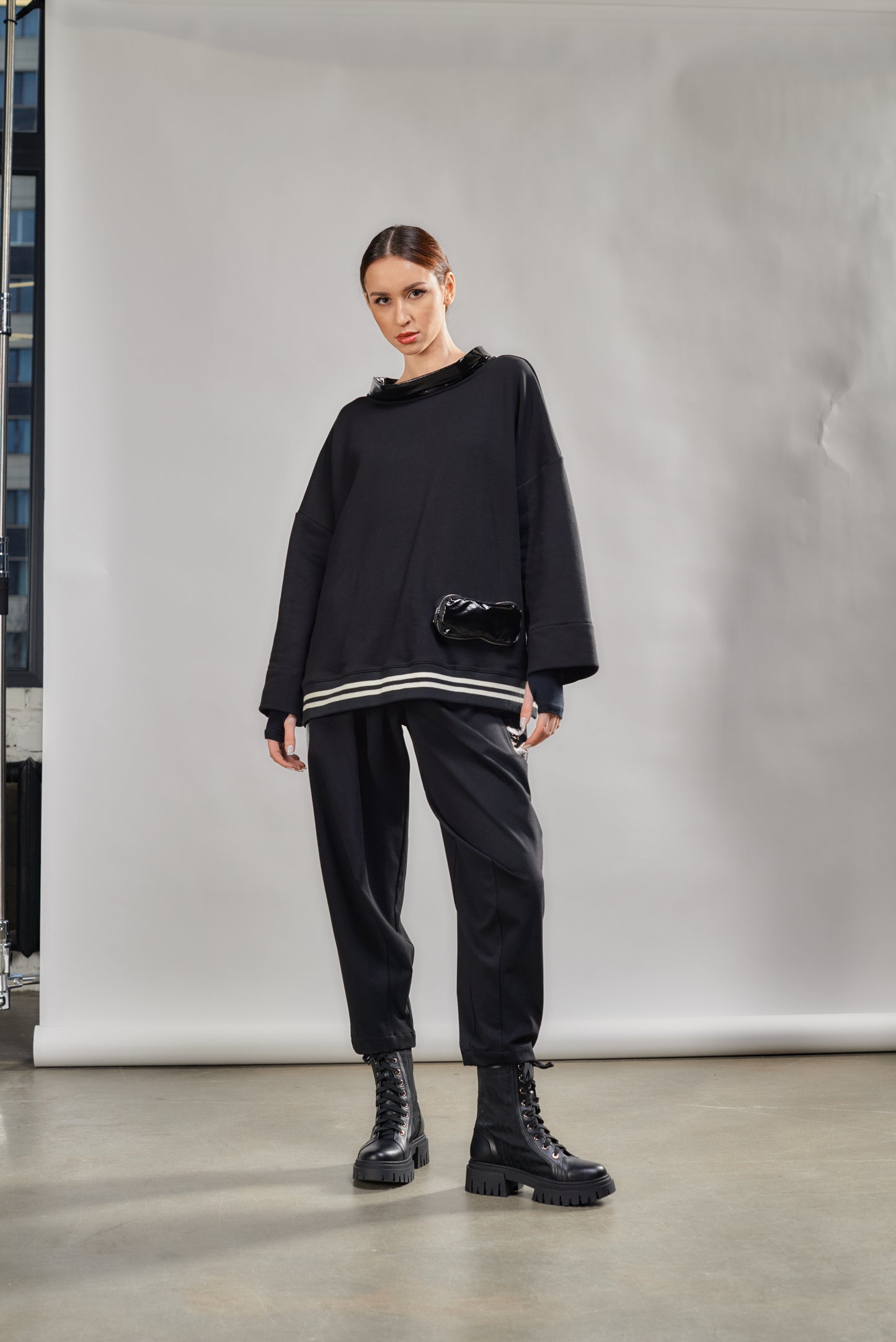 Relaxed-fit sweatshirt fabric pants