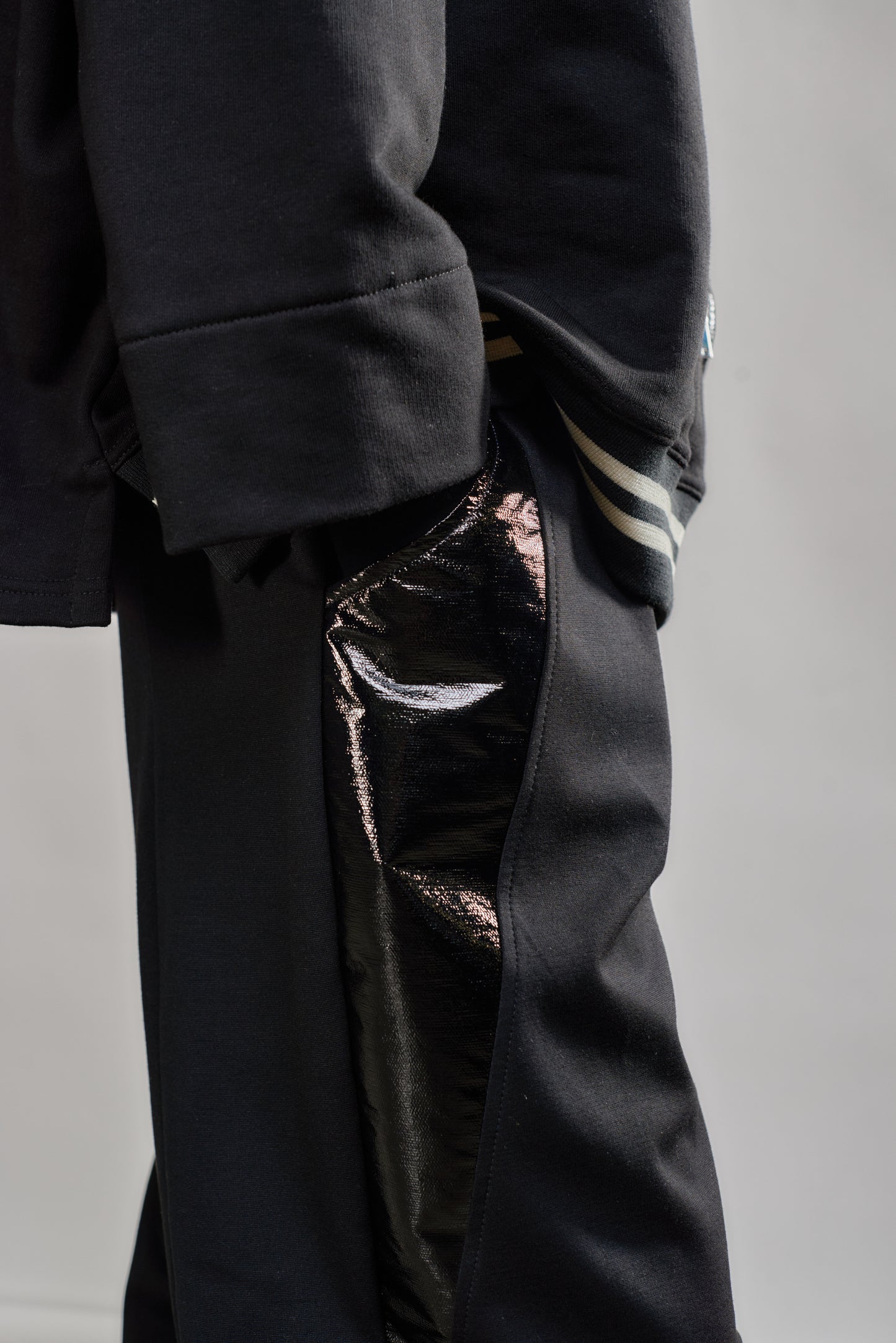 Relaxed-fit sweatshirt fabric pants