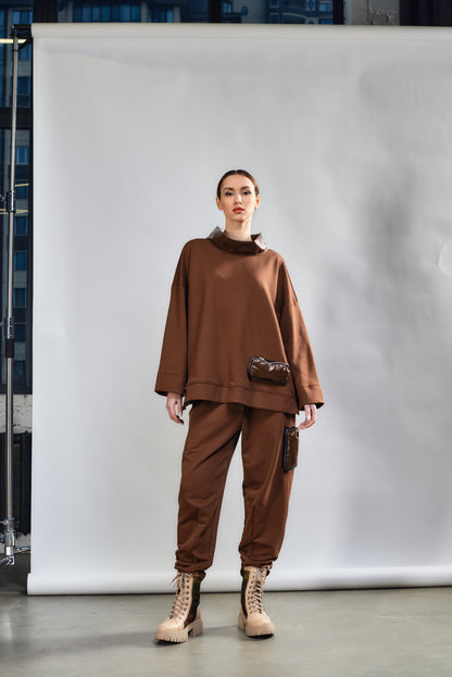 Boxy design Long Sleeve Top with Pocket Detail