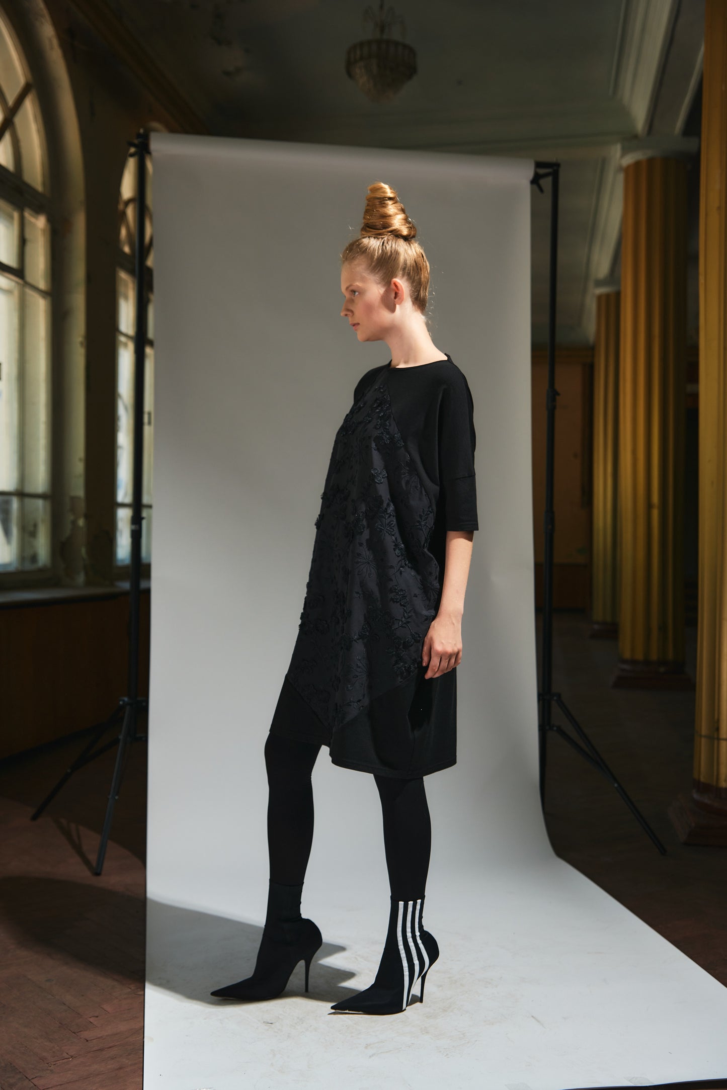 Dress with embroidery flowers front |  NY77DESIGN