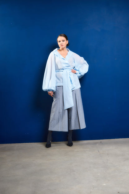 Elegant puff sleeve kimono-style blouse