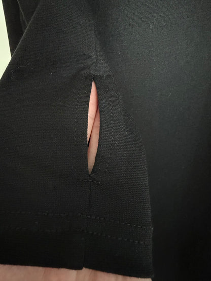 A-line dress with embroidery and thumb holes sleeves