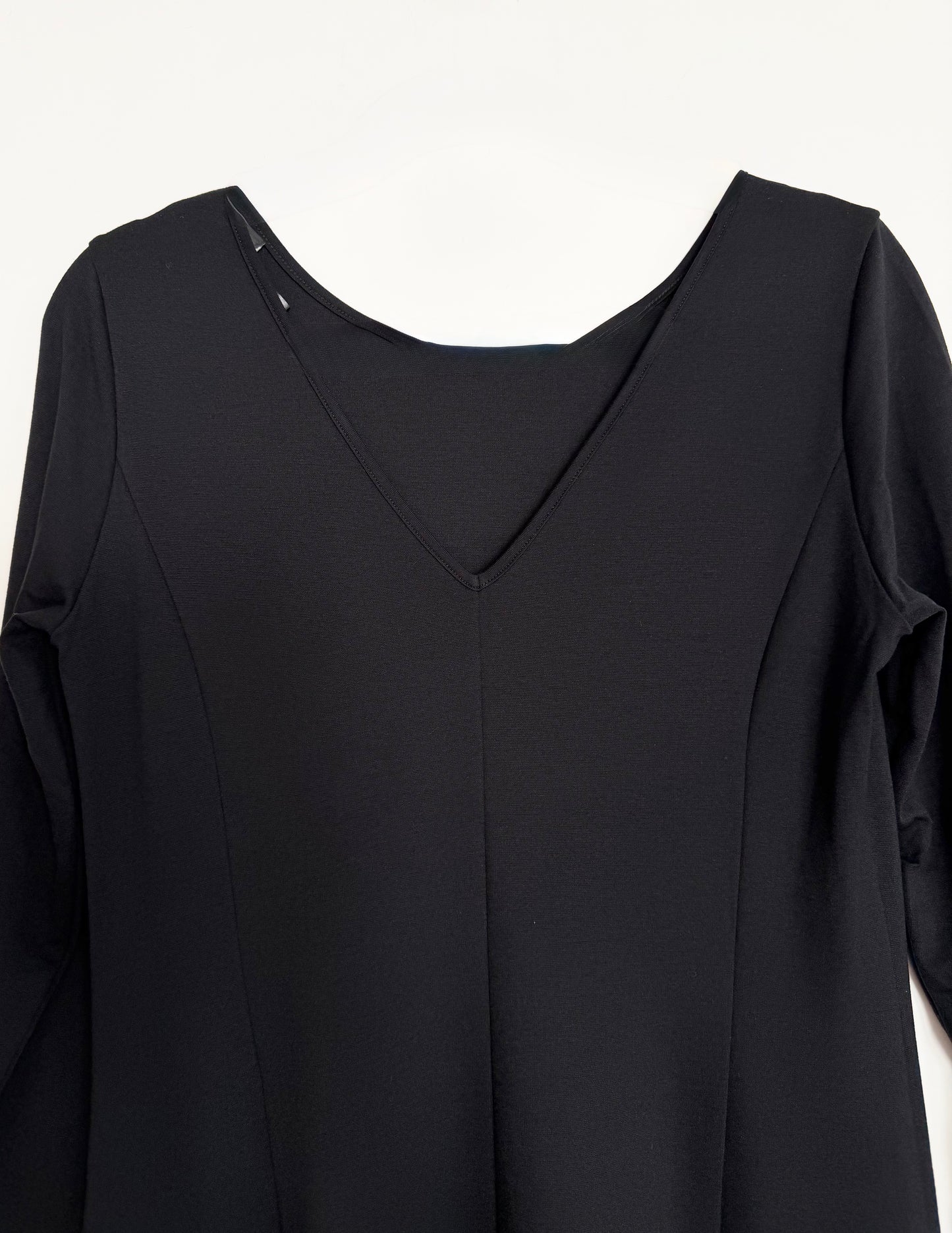 A-line dress with embroidery and V-on a back