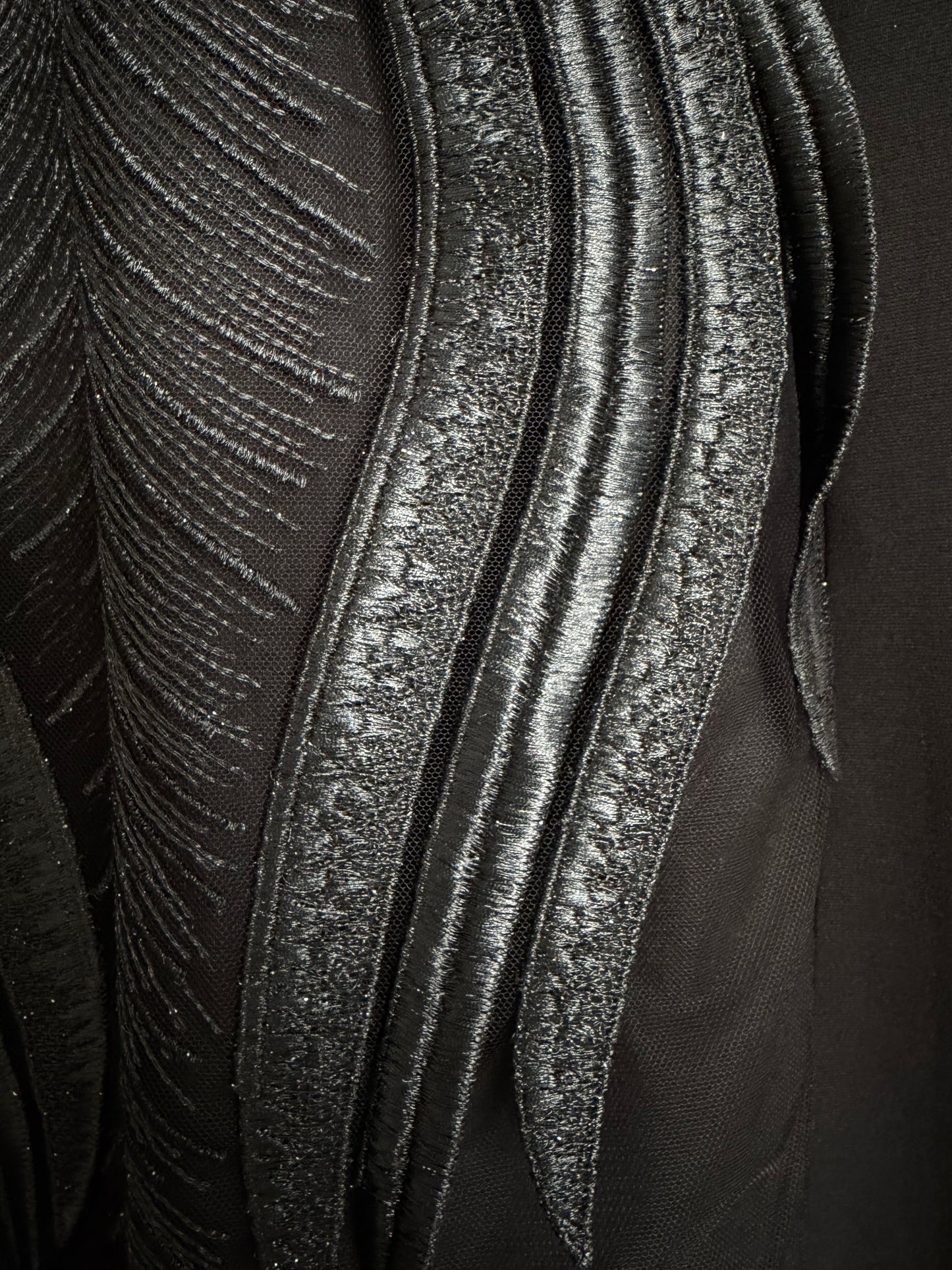 A-line dress with embroidery and V-on a back