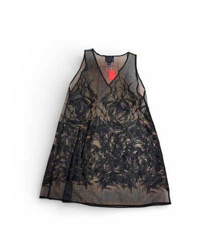 Lace embroidered sleeveless dress overlay