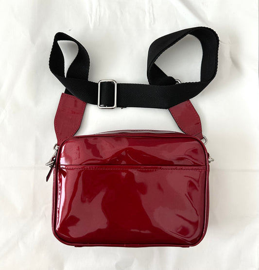 Crossbody Camera Bag Glossy Leather | NY77DESIGN