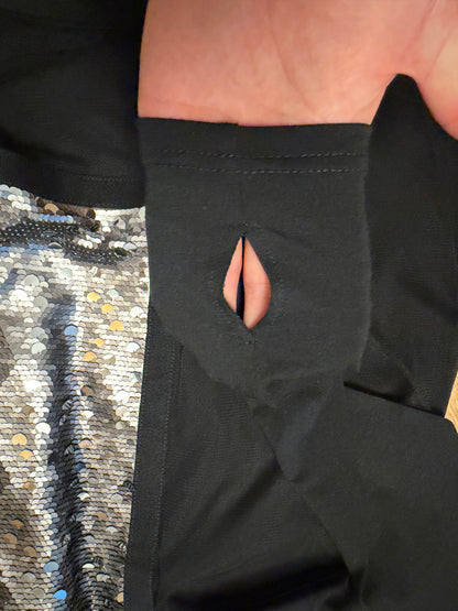 Relaxed fit top with sequins details