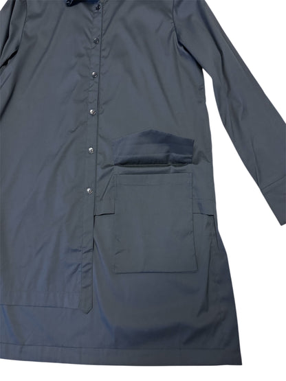 Long shirt with big front pocket