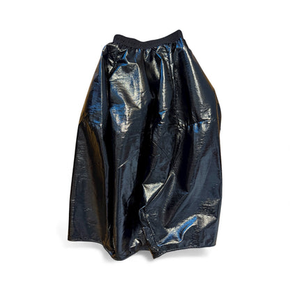 Striking balloon-style skirt