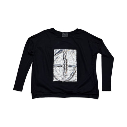 Relaxed fit top with sequins details