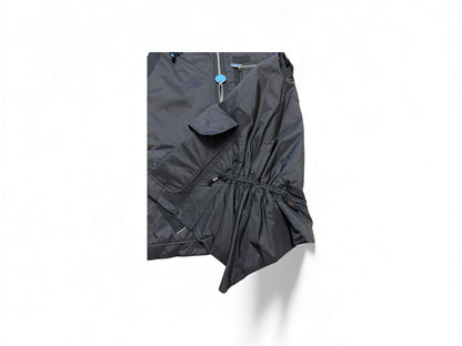 Vest with a luxurious faux fur collar and front zipper closure